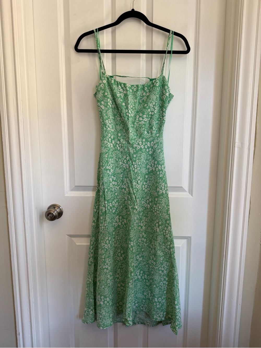 ASTR the Label Gabrielle Floral Cutout Midi Dress - Picture 6 of 11